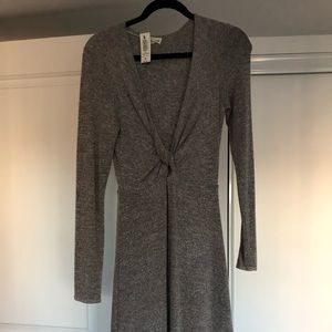 Aritzia TNA Wilfred Free Paige Dress Med M Heather
